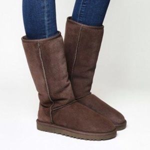 UGG Classic Tall Women’s Boot, Size 8, Chocolate Brown